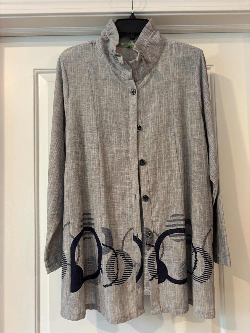 Trisha Tyler Gray Button Front Tunic with Navy Circle Print